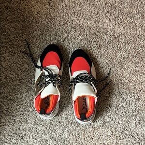 Stylish Women’s Platform Sneakers